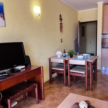 Sol E Piscina Na Caparica - By Caparica