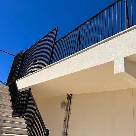 Sol E Piscina Na Caparica - By Caparica *